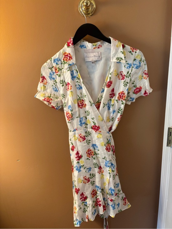 Charles Henry Dresses & Skirts - Charles Henry Linen White Floral Blouse with Red, Blue & Yellow Flowers